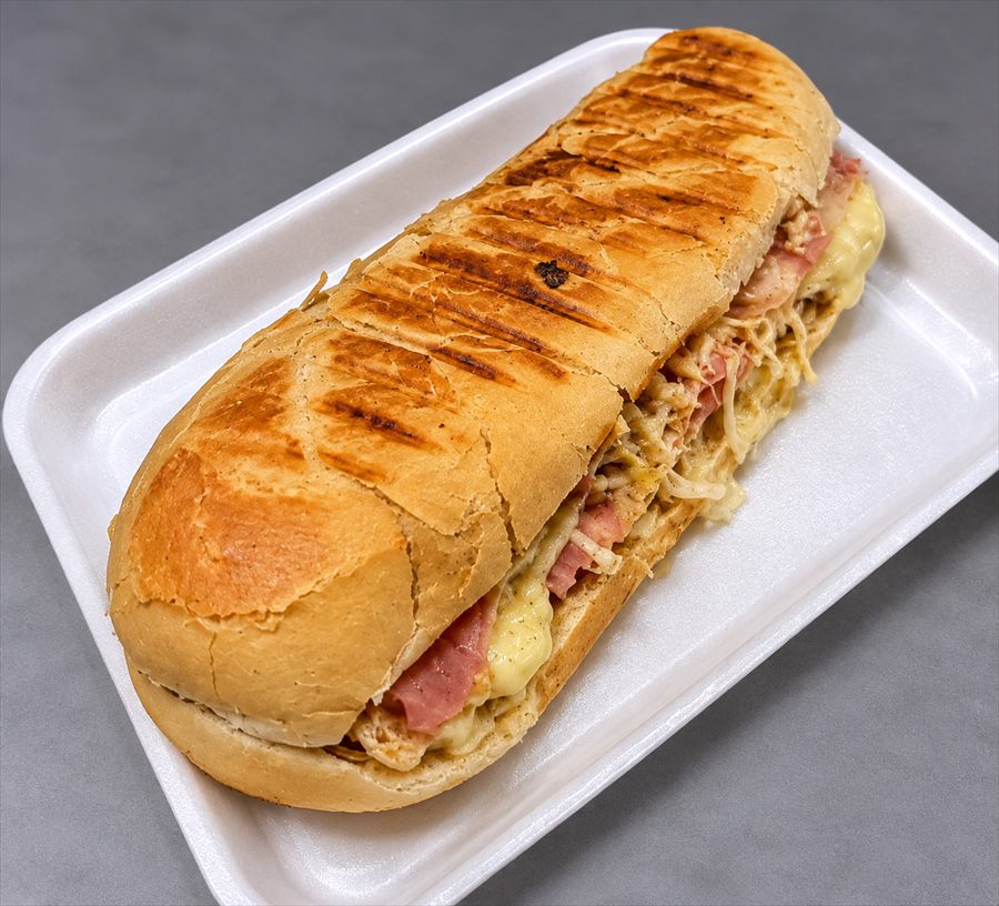 Sándwich de jamón